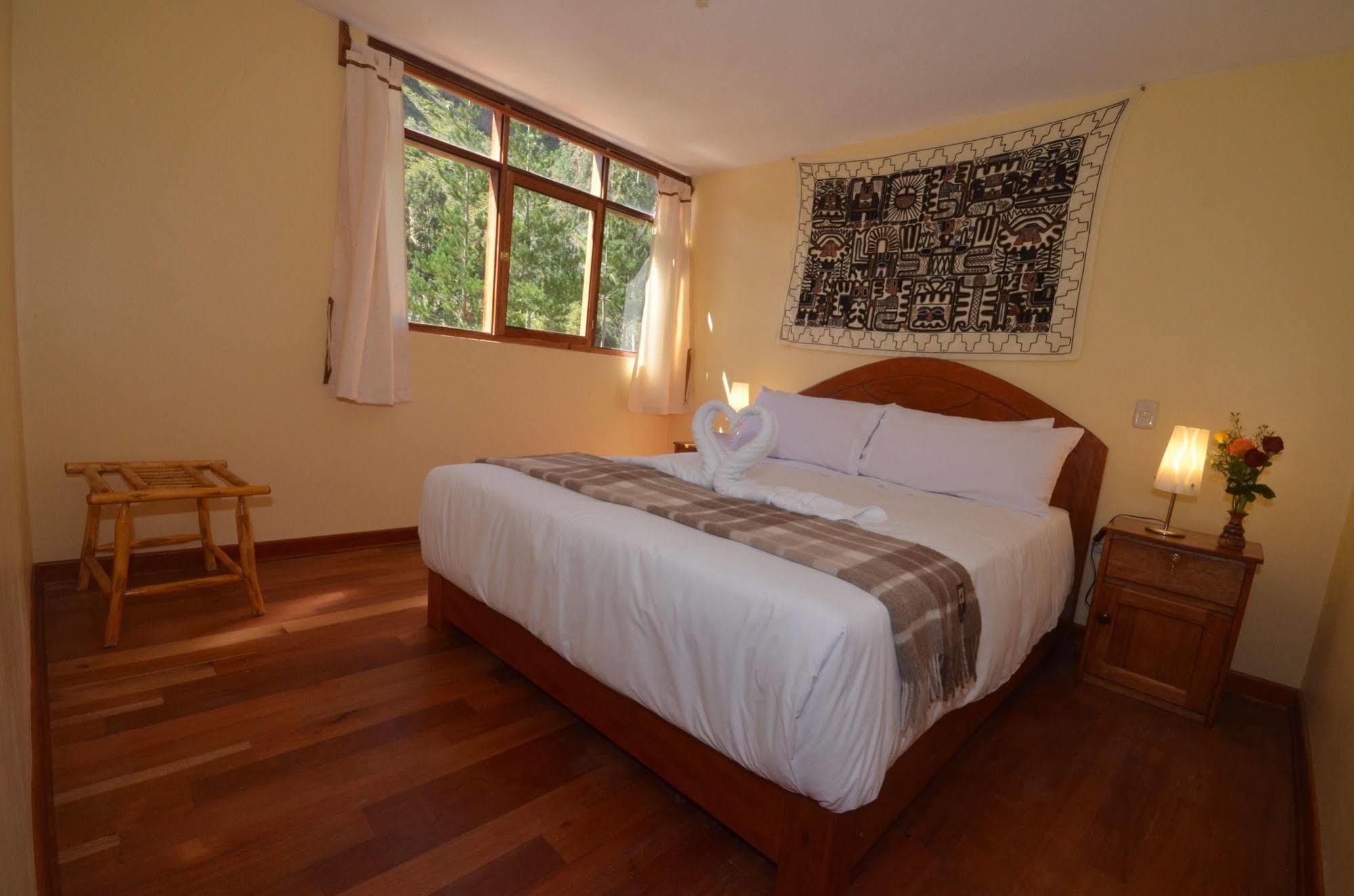 Munay Punku Ollantaytambo Luaran gambar