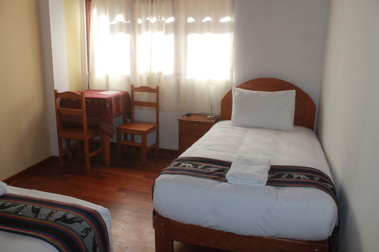Munay Punku Ollantaytambo Luaran gambar